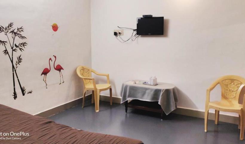 פנסיון Ld Home Stay & Residency Mahabs