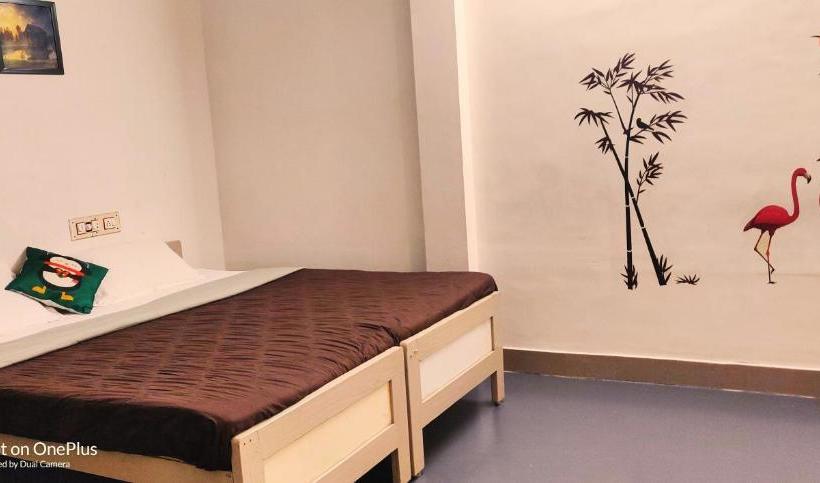 פנסיון Ld Home Stay & Residency Mahabs