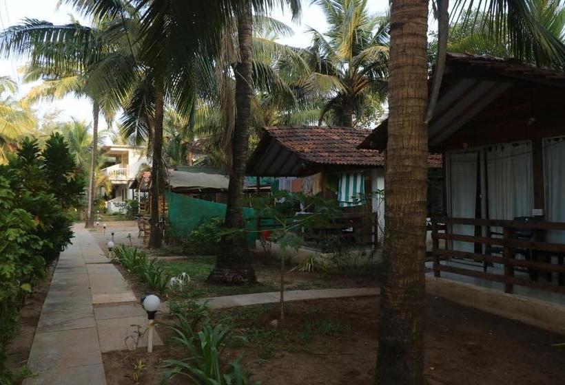 تختخواب و صبحانه Lamarine Morjim Beach Cottages