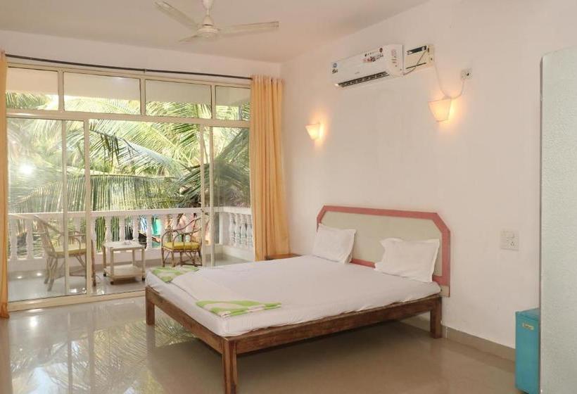 تختخواب و صبحانه Lamarine Morjim Beach Cottages