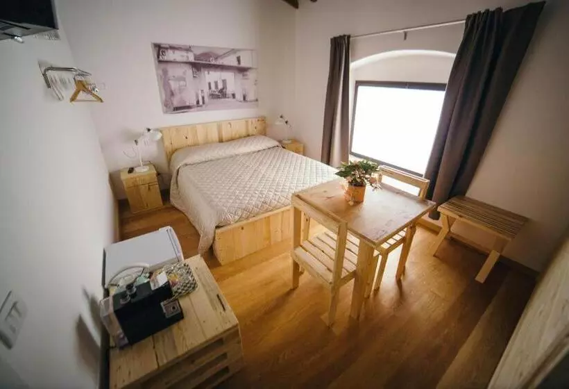 ベッドアンドブレックファースト Le Camere Pietrasantine   Centro Storico