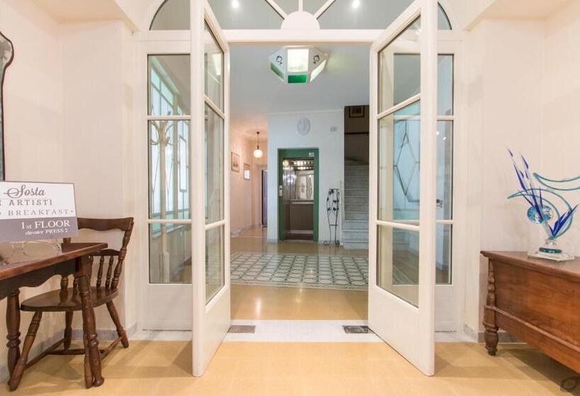 צימר Le Camere Pietrasantine   Centro Storico