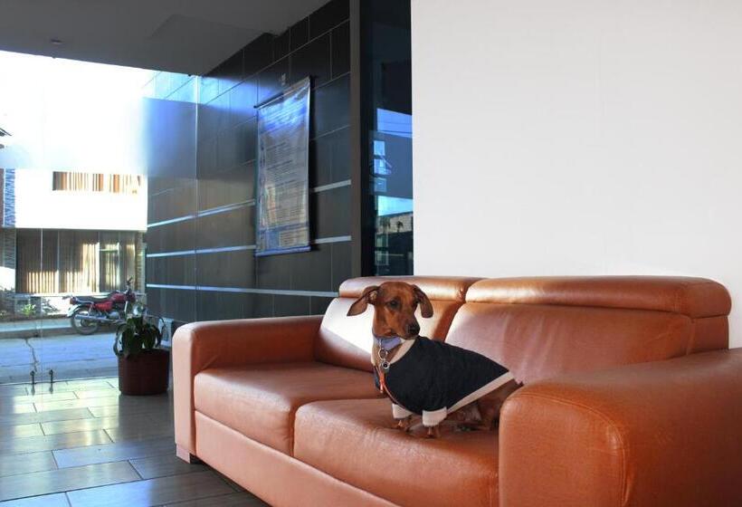 בית מלון כפרי 3.015 Aquitania