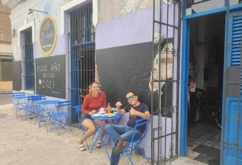 Chuchumbé Hotel & Hostal