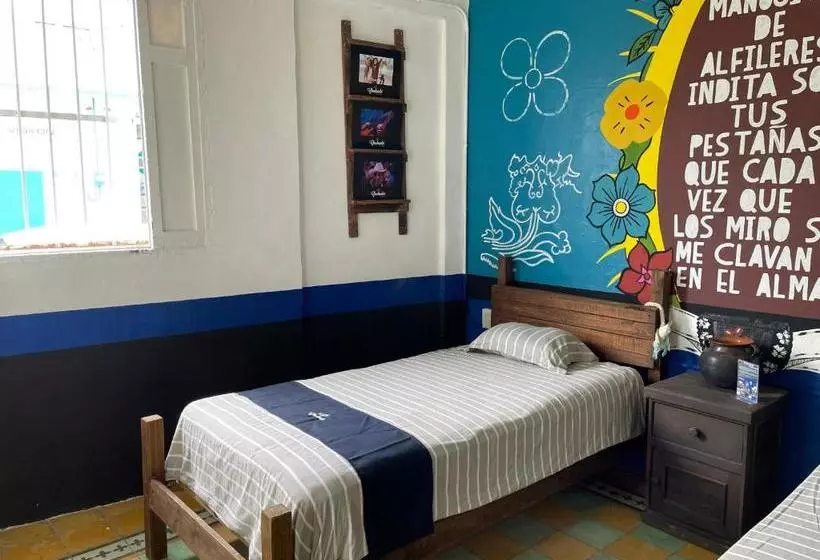 Chuchumbé Hotel & Hostal