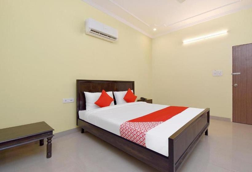 酒店 Collection O 77314 Paris