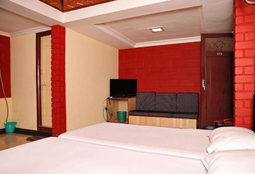 فندق Highland Residency