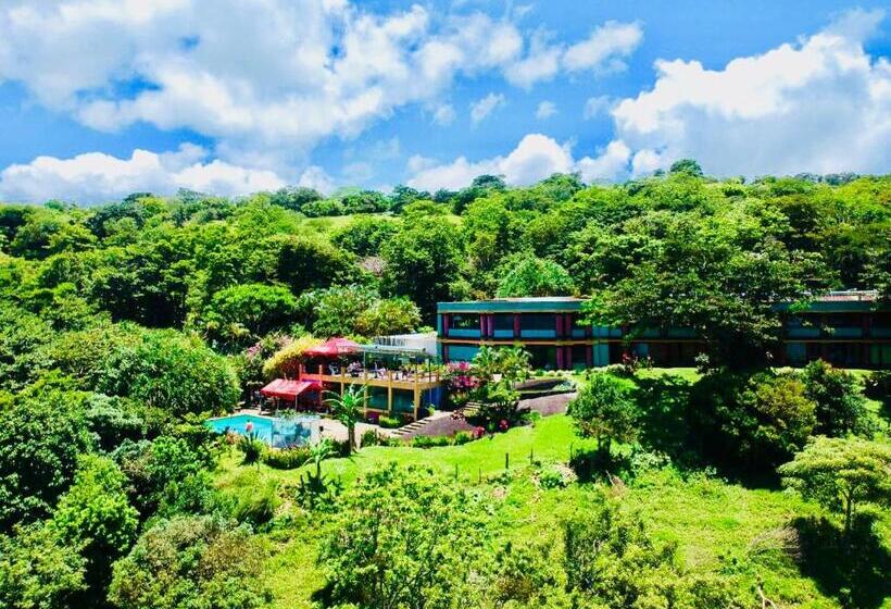 酒店 Lake Arenal Brewery &