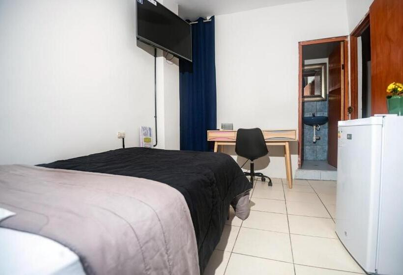 پانسیون Gran Imperial Avenida