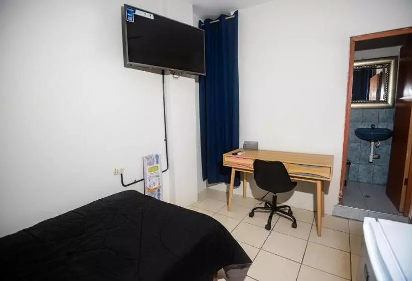 پانسیون Gran Imperial Avenida