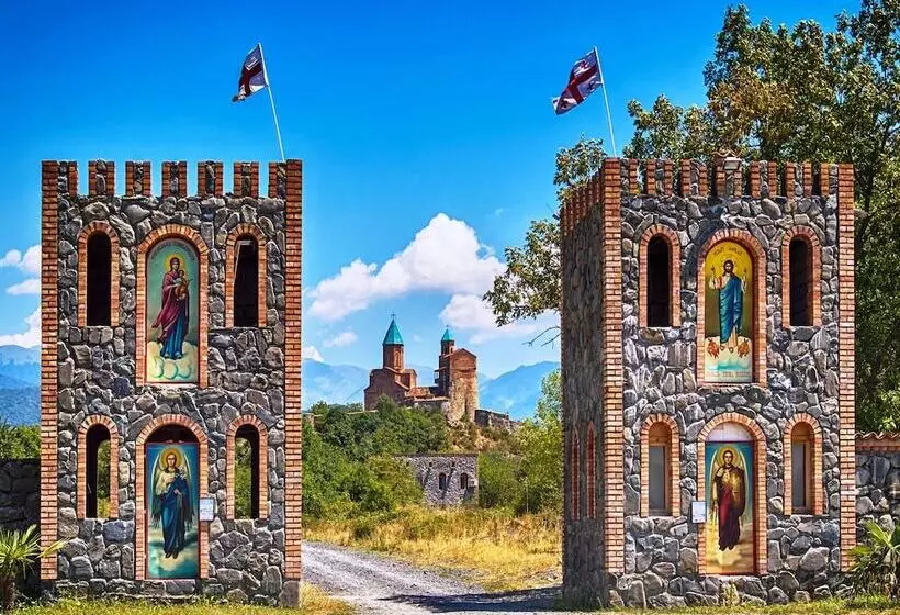 پانسیون Room In Bb  Triple Room In Kvareli, Georgia