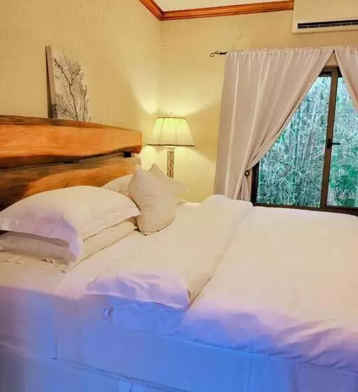 Vive Utila   Bed & Breakfast