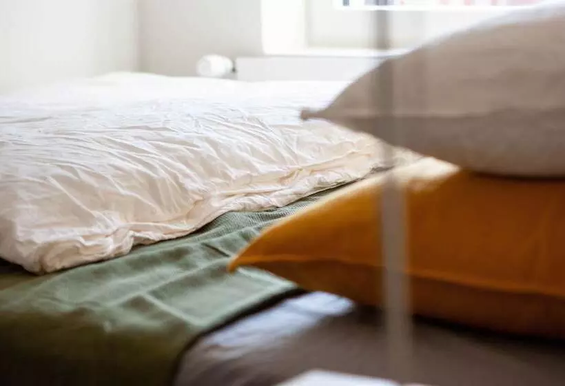 ベッドアンドブレックファースト Budget Rooms Pilatus   Alpnachstad