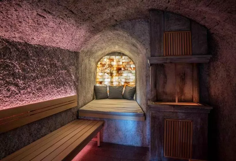 Aamiaismajoitus (B&B) Tündérliget Panzió