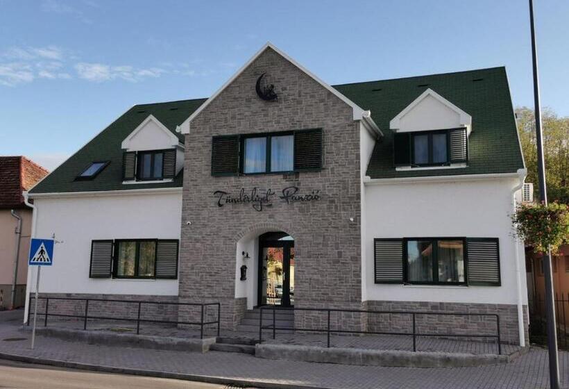 민박 Tündérliget Panzió