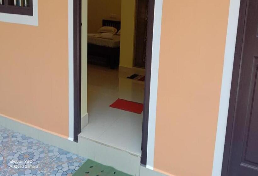 בית מלון כפרי Aashikha Farm House