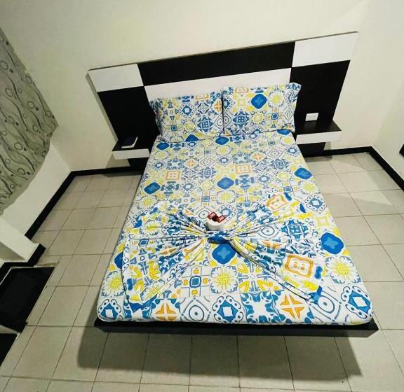 בית מלון כפרי Gavan Plaza