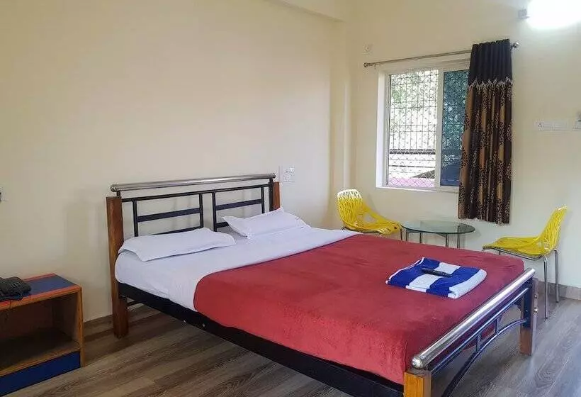 Hotelli Krishna Tara Comforts