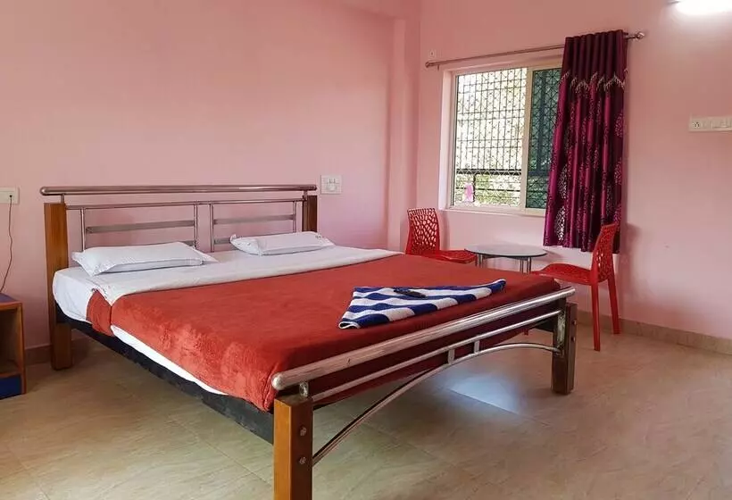 Hotelli Krishna Tara Comforts