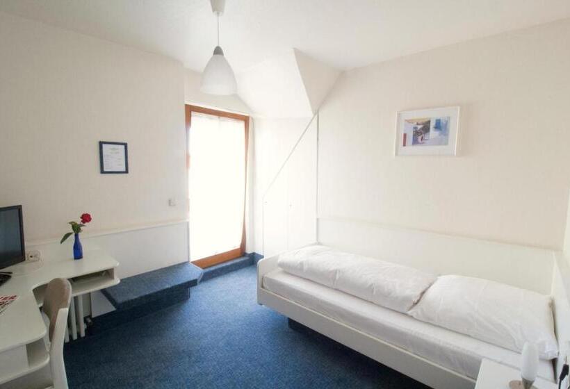 فندق Krone Straßdorf