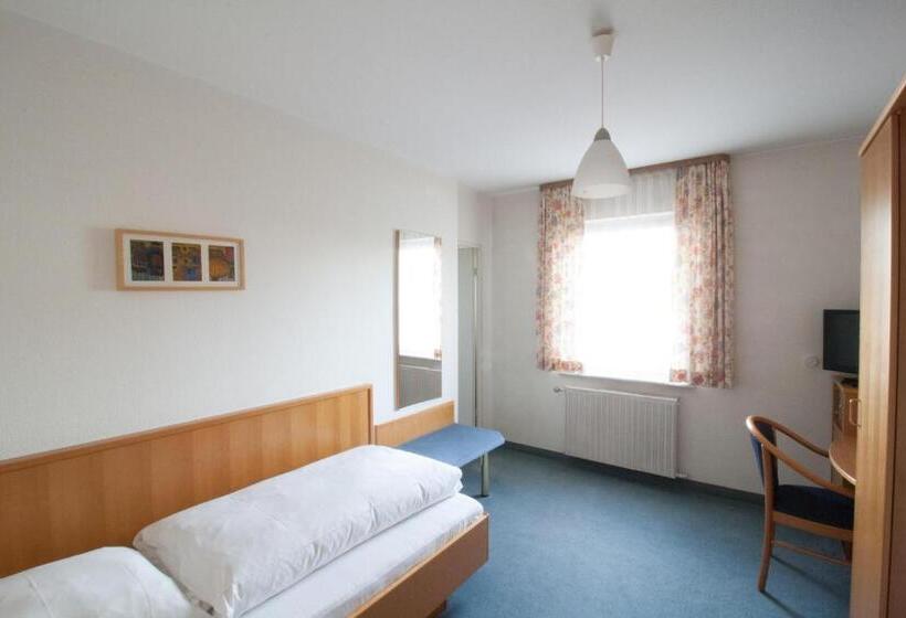 فندق Krone Straßdorf