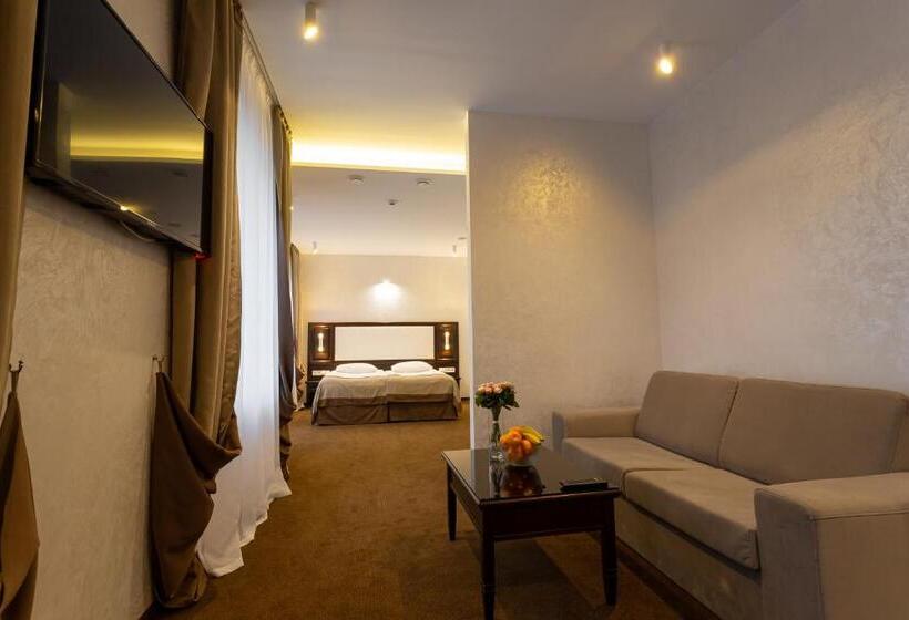 ホテル Optima Collection Khmelnytskyi