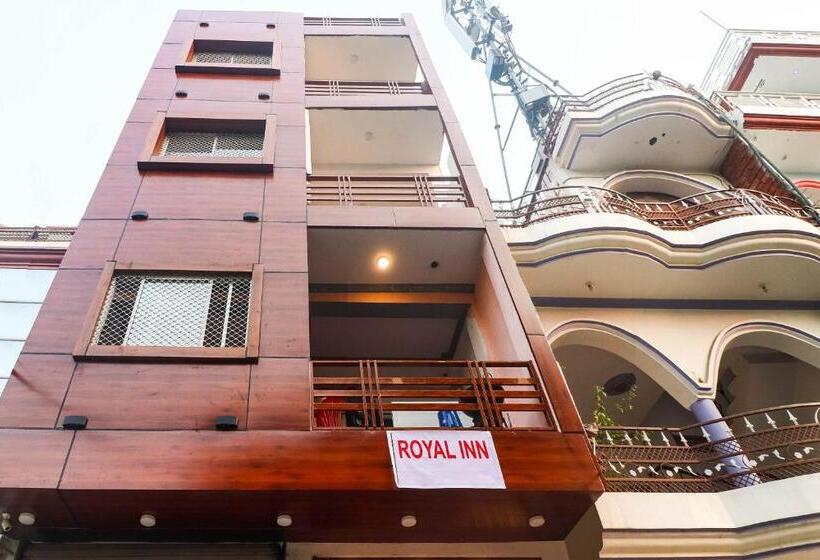 호텔 Spot On Royal Inn