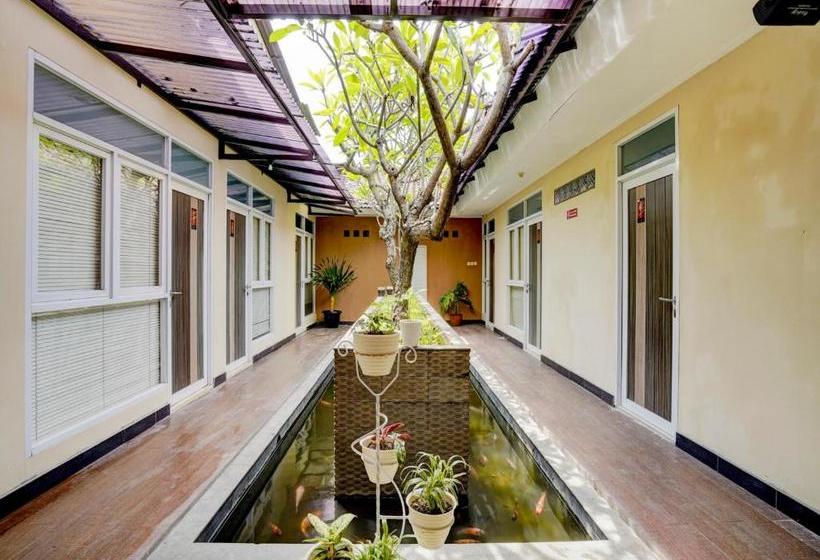 Otel Oyo 90140 Nginep Yuuk Guest House