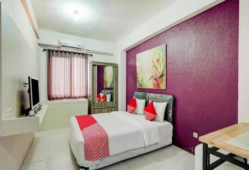 ホテル Oyo Flagship 90087 Apartment Menara Rungkut 2