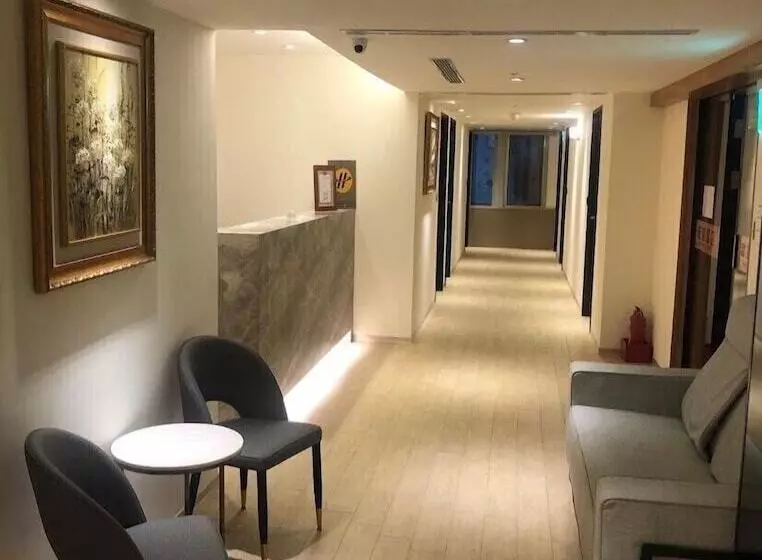 هاستل Michi Hotel   Luodong
