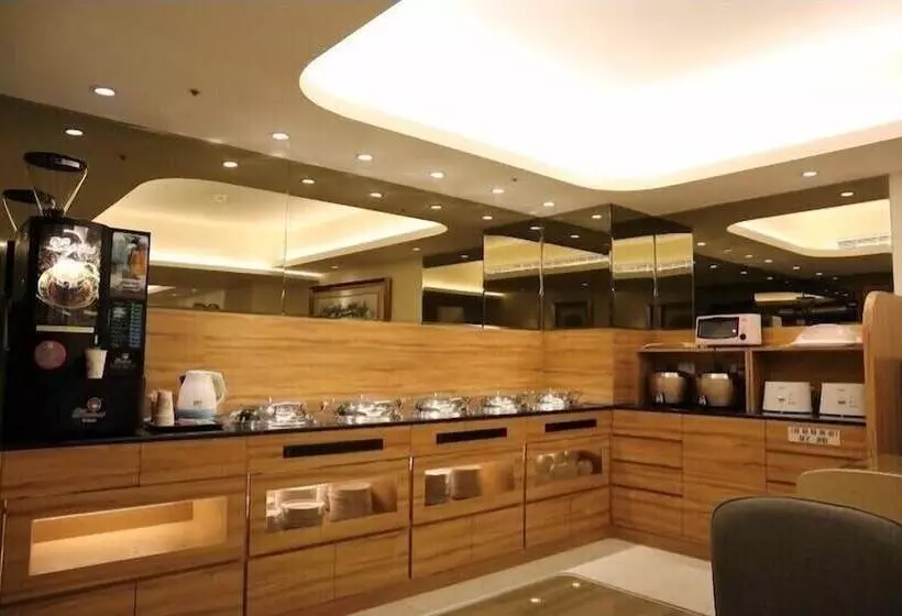 هاستل Michi Hotel   Luodong