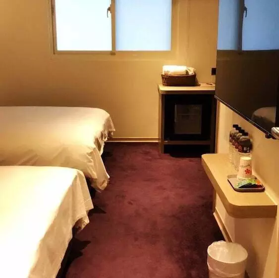 هاستل Michi Hotel   Luodong