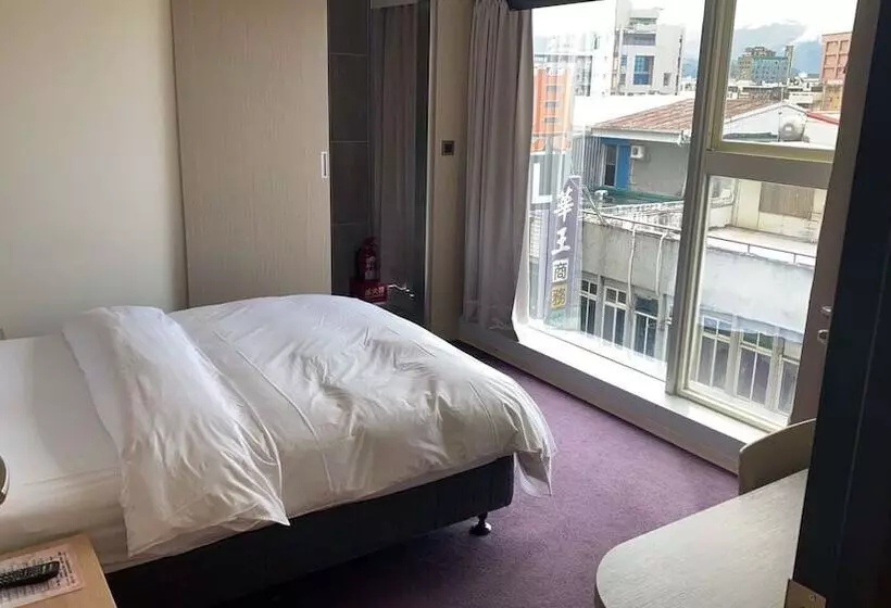 هاستل Michi Hotel   Luodong