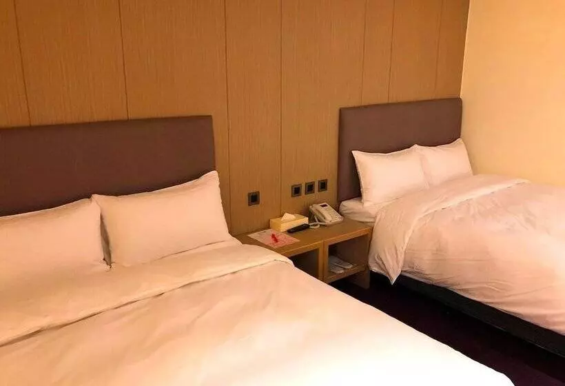 هاستل Michi Hotel   Luodong