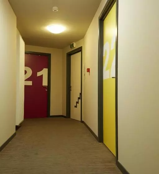 ホテル Focus Budget