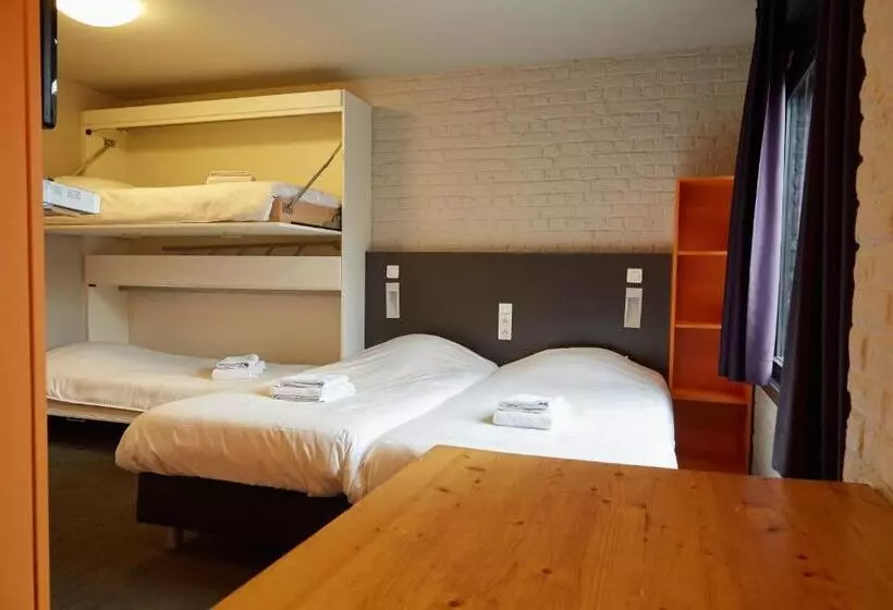 ホテル Focus Budget