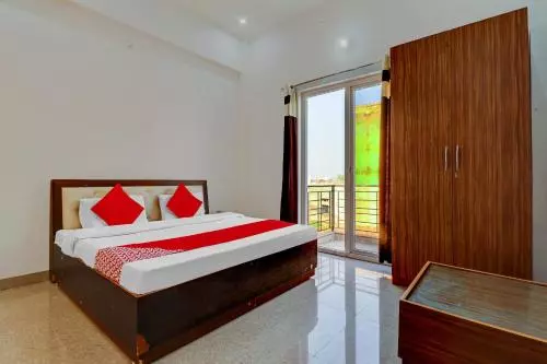 Hotelli Oyo 72429 New Abhinandan