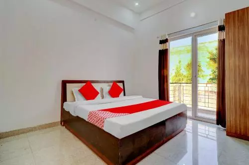 Hotelli Oyo 72429 New Abhinandan