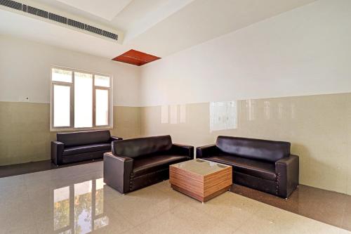 Hotel Oyo 72429 New Abhinandan