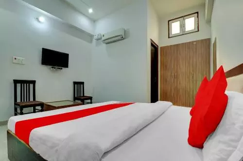 Hotelli Oyo 72429 New Abhinandan