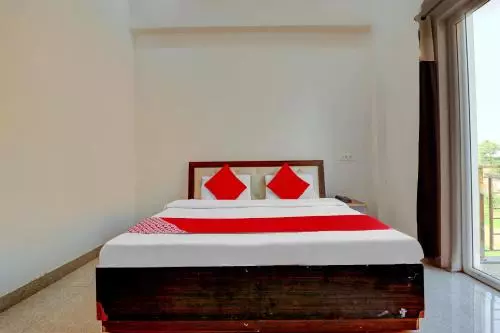 Hotelli Oyo 72429 New Abhinandan