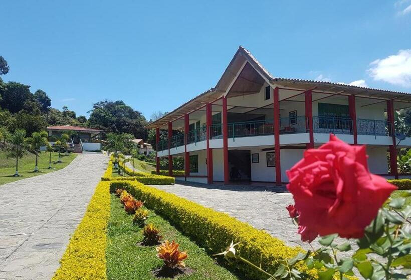 Finca Hotel Guayacundo