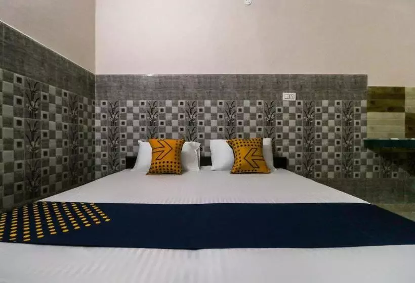 ホテル Spot On 63191 Preet Guest House