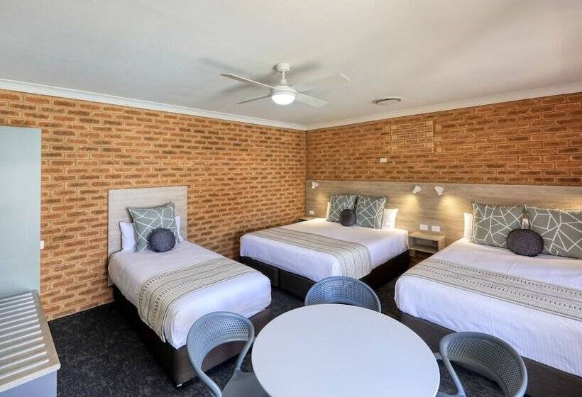 モーテル Hamilton Henry Parkes Motor Inn