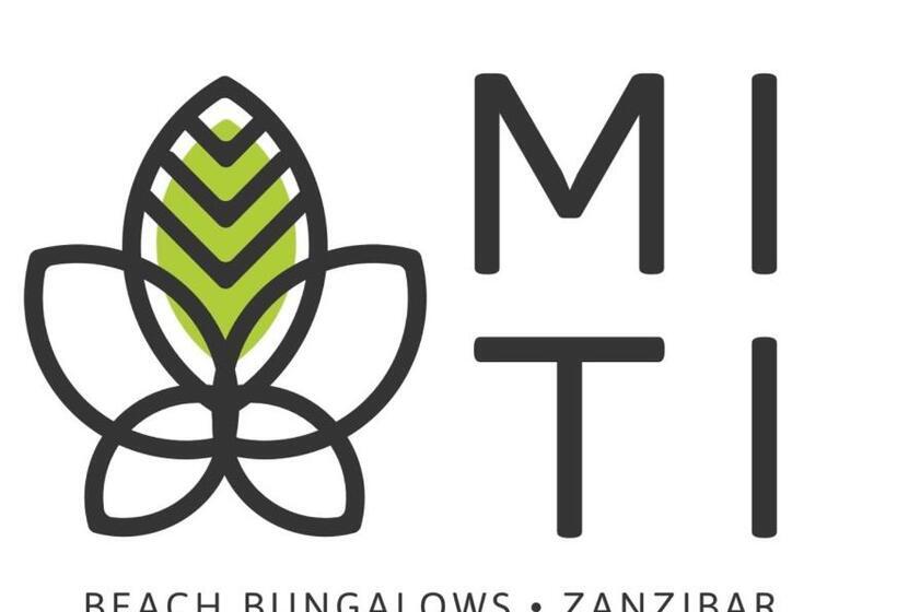 פנסיון Miti Beach Bungalows