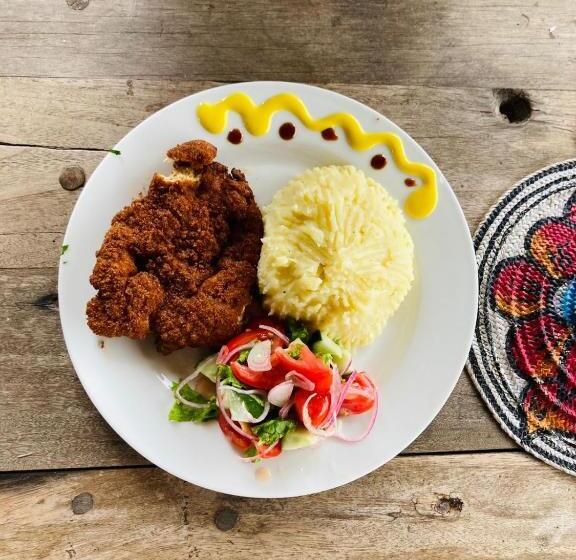 פנסיון Miti Beach Bungalows