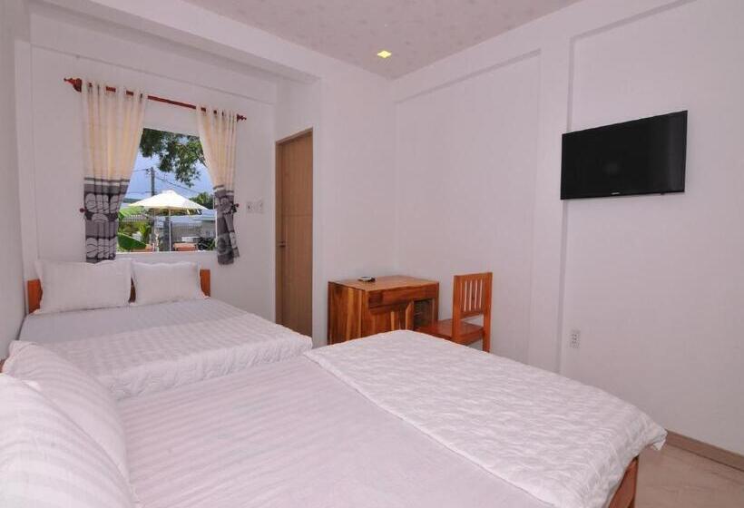 پانسیون ღ Orchid Guesthouse ღ 2 Minutes To The Beach & Night Market ღ