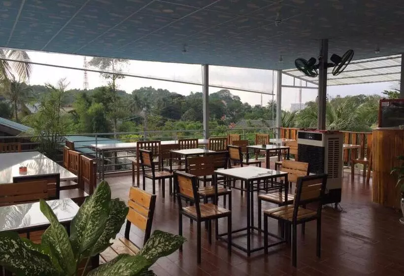پانسیون ღ Orchid Guesthouse ღ 2 Minutes To The Beach & Night Market ღ