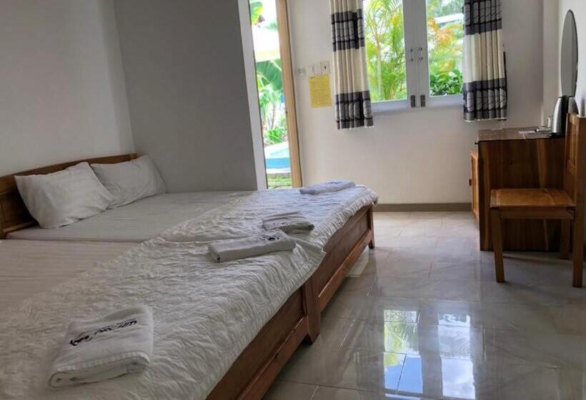 پانسیون ღ Orchid Guesthouse ღ 2 Minutes To The Beach & Night Market ღ