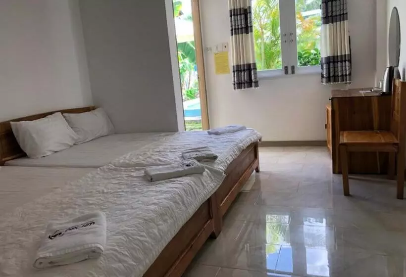 پانسیون ღ Orchid Guesthouse ღ 2 Minutes To The Beach & Night Market ღ